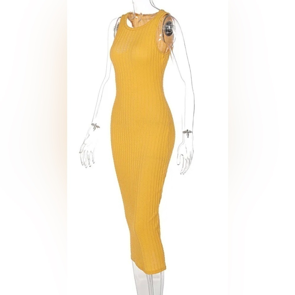 Elegant Yellow Ribbed Sleeveless Midi Tank Dress - Picture 9 of 10